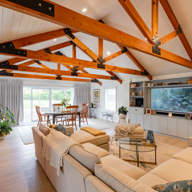 Living room extension in Swannanoa by Gareth Davis Builders