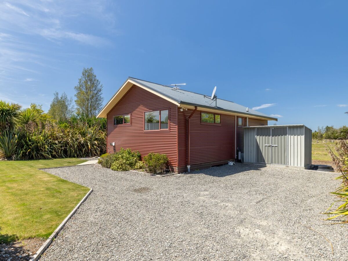 gareth_davis_building_project_whites_road_granny_flat_1