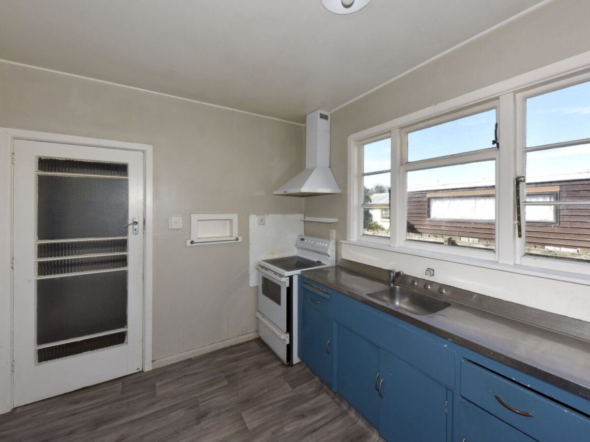 Kitchen renovation Christchurch rental property before